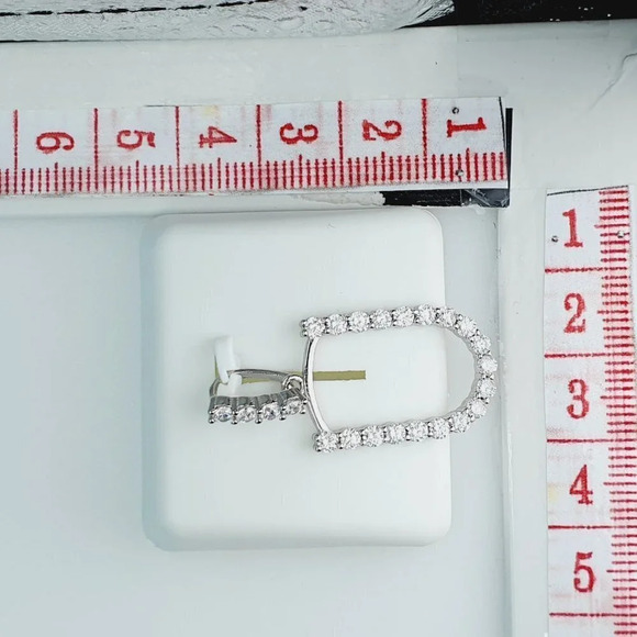 "925 Sterling Silver Cubic Zirconia Initial Pendant, UU1P6A6187 - Picture 3 of 9